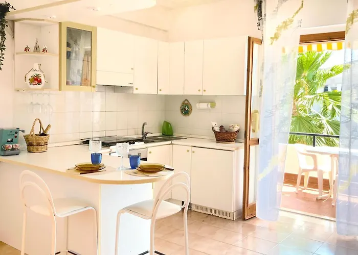 Ec Apartment